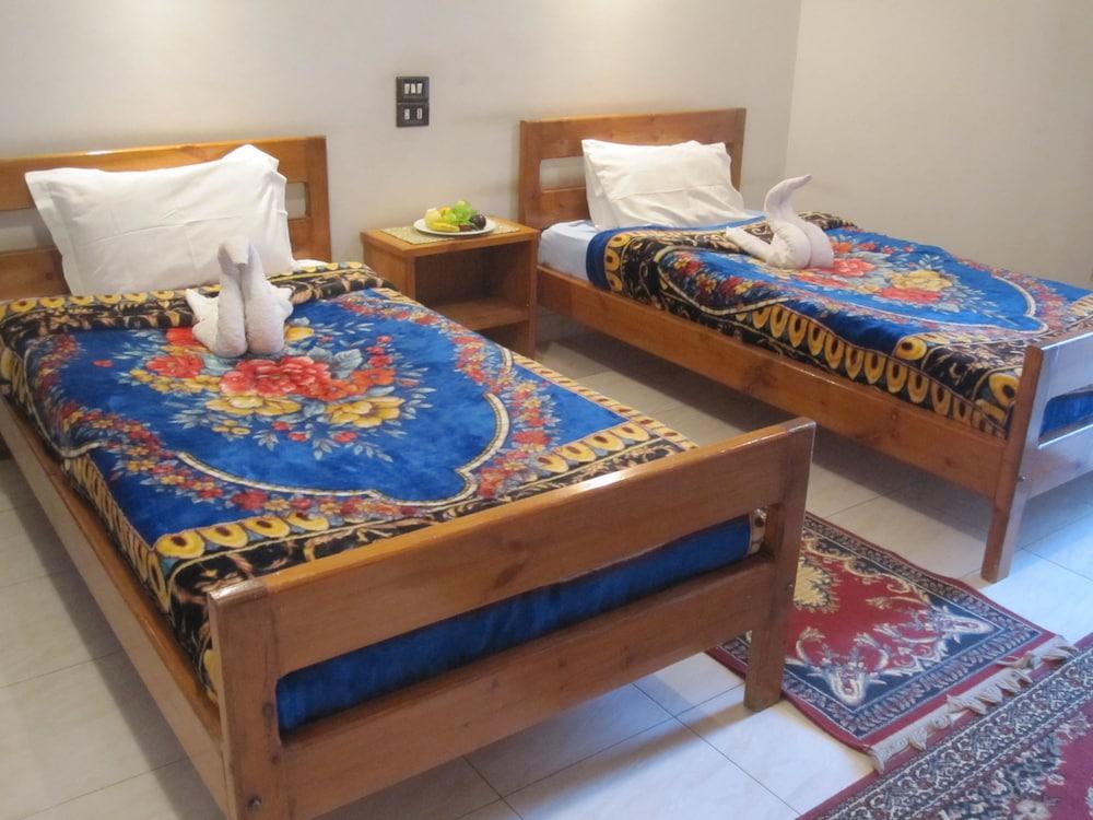 Amon Hotel ลักซอร์ ภายนอก รูปภาพ