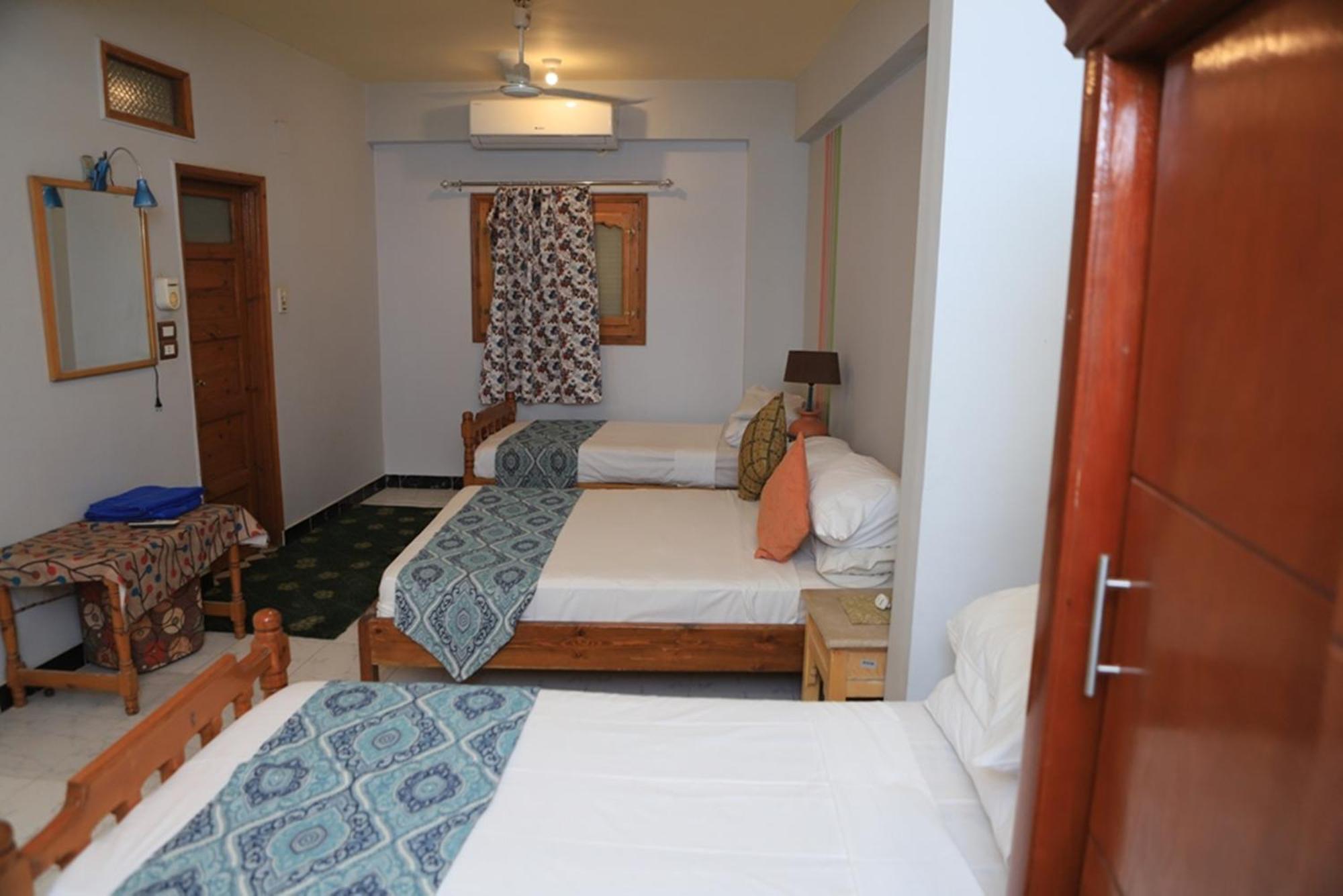 Amon Hotel ลักซอร์ ภายนอก รูปภาพ