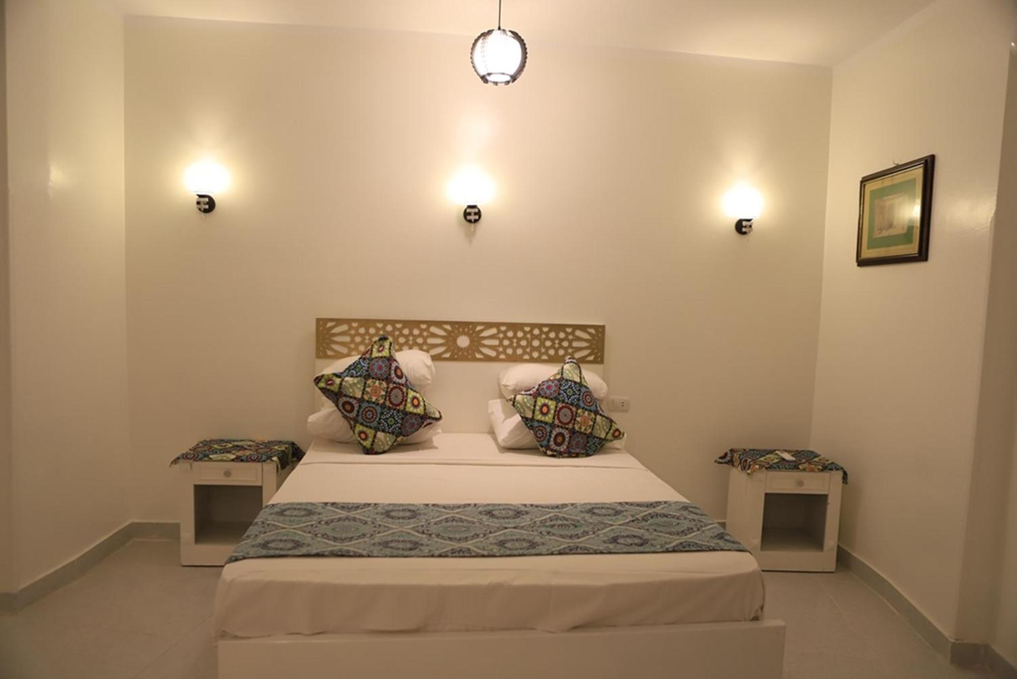 Amon Hotel ลักซอร์ ภายนอก รูปภาพ