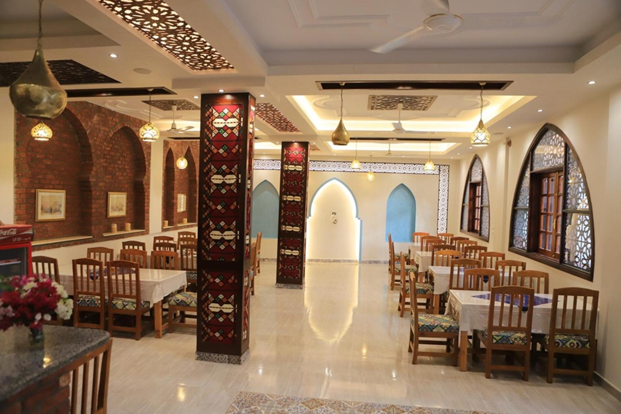 Amon Hotel ลักซอร์ ภายนอก รูปภาพ